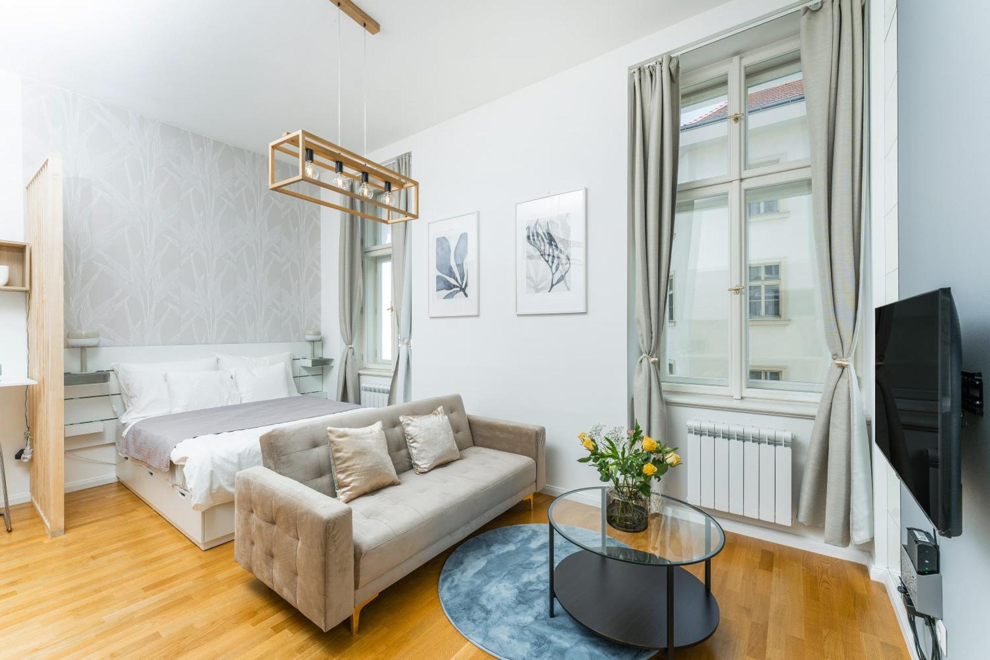 Anytime Holiday- Muzeum Apartments Πράγα Εξωτερικό φωτογραφία